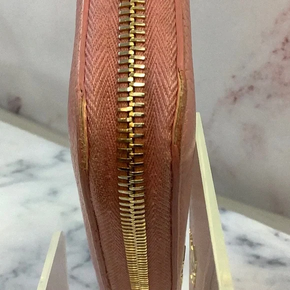 Pre-owned Prada Pink Leather Wallet